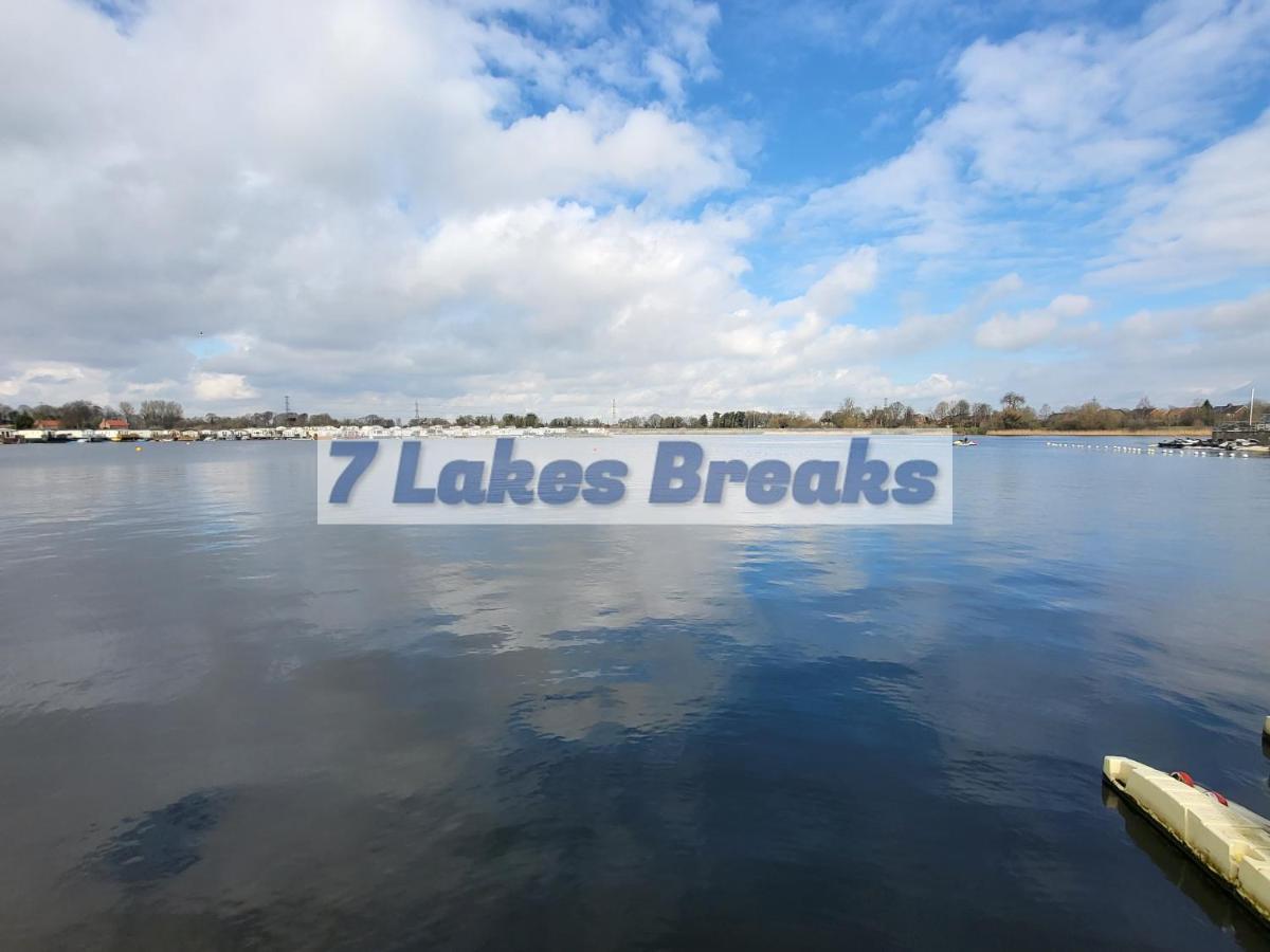 7 Lakes Breaks At 7 Lakes Country Park Crowle  Eksteriør bilde